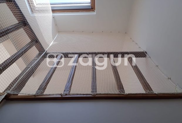 Villa - Merdiven Güvenlik Ağı